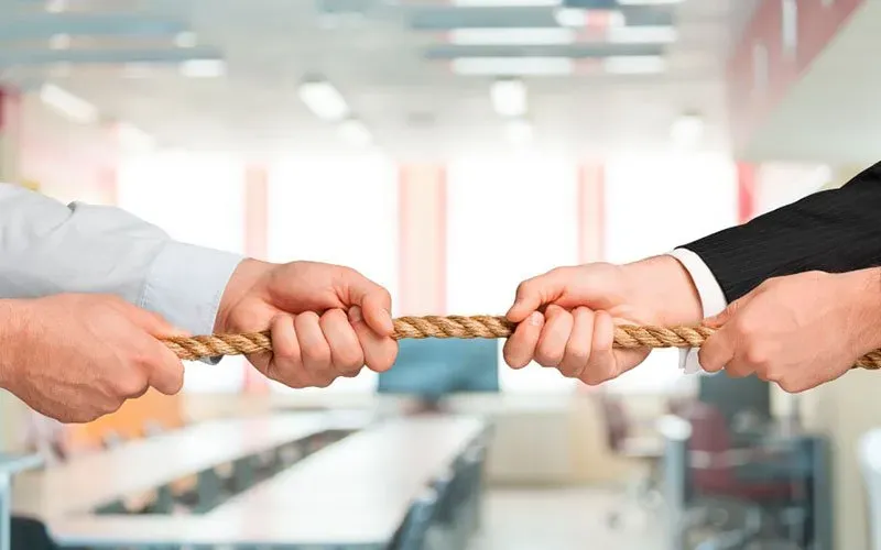 Qué es un conflicto de intereses, sus tipos y manejo, explicado por MAbogados